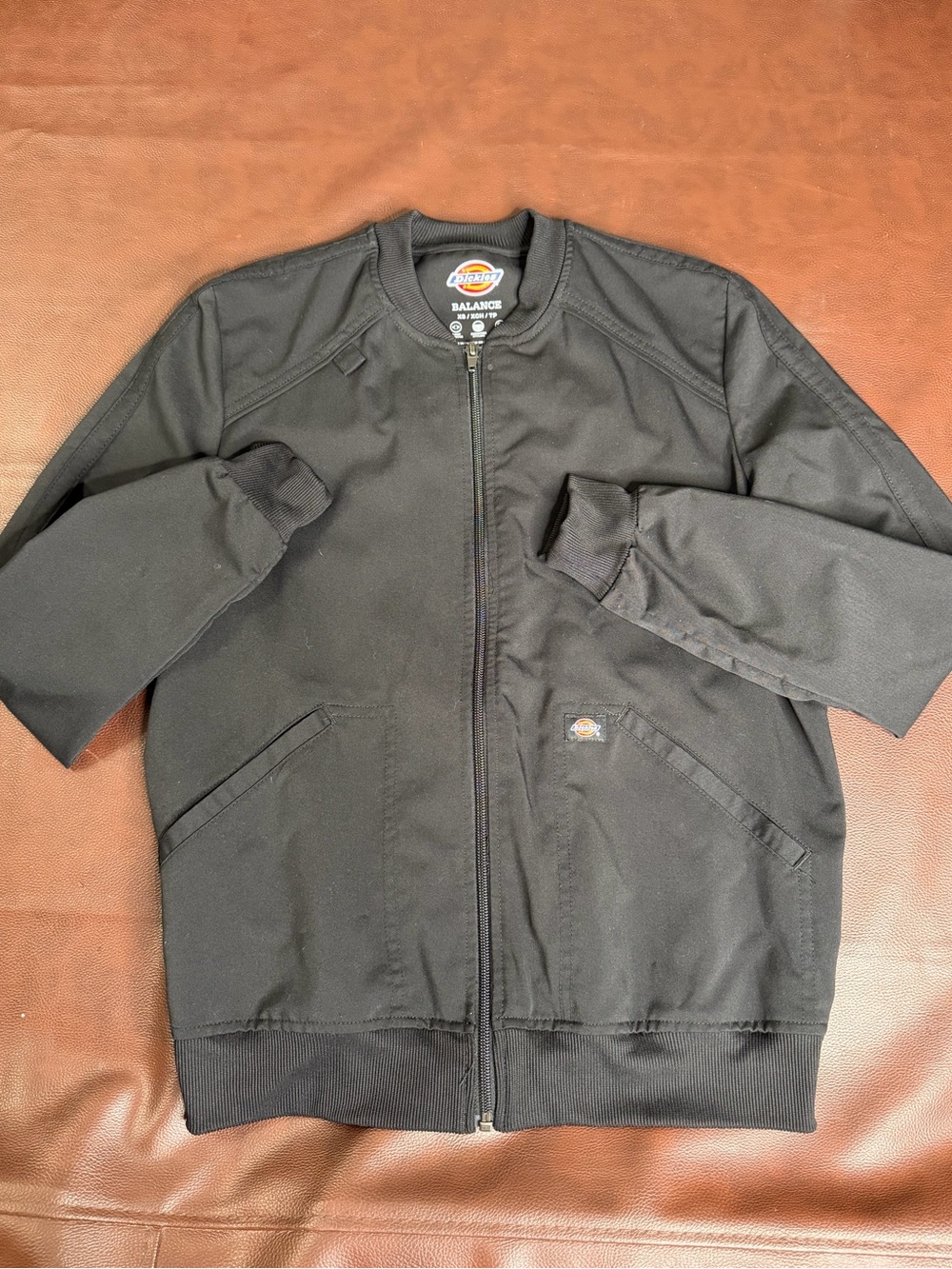 Dickies women’s scrubs black Work Bomber Jacket - Zip Front